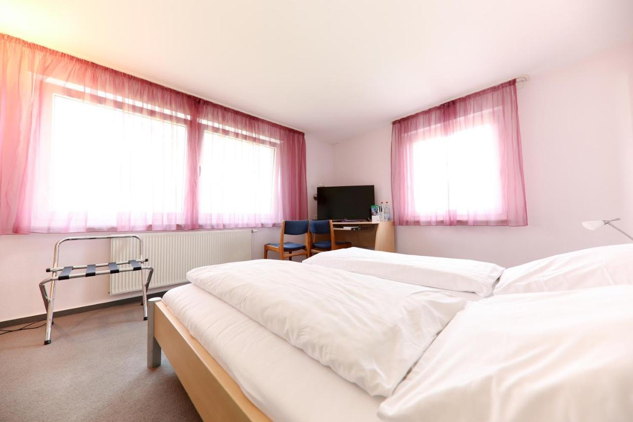 Hotel Albblick Bad Boll Εξωτερικό φωτογραφία